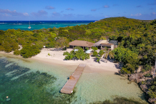 Antigua Restaurants & Bars: The Reef Restaurant on Green Island
